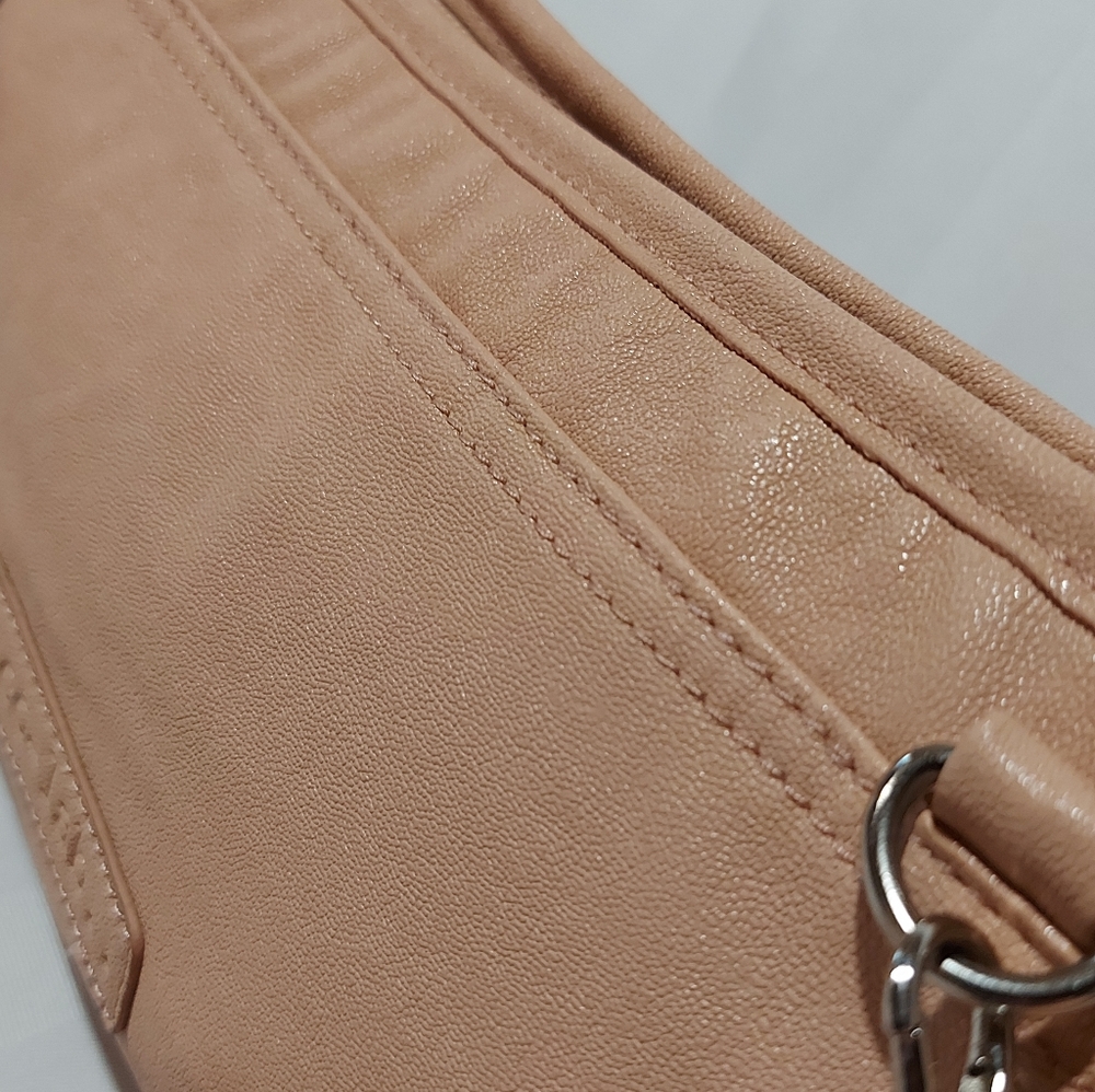 CO LAB PINK CROSSBODY! - Picture 4 of 5